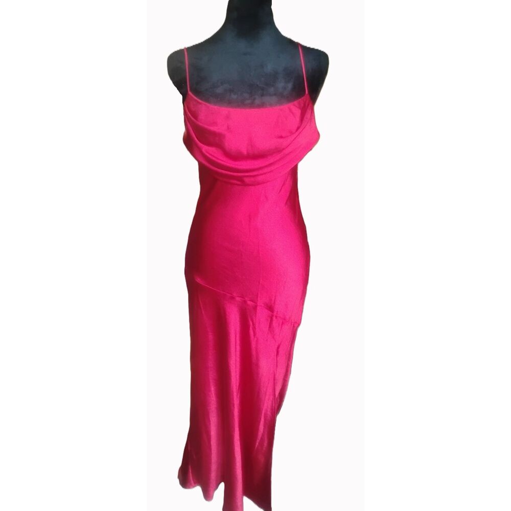 Selfie Leslie Women's Size Medium Red Satin Maxi Dress